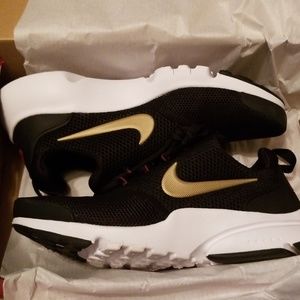 Nike Presto Fly Sneakers - sz 7Y
